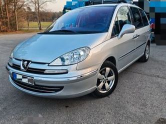 premium | 8-sitzer | 163 ps |