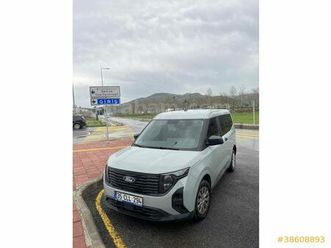 sahibinden ford tourneo courier 1.0 ecoboost trend 2025 model i̇zmir 14.000 km gri - 38608893 | arabam.com