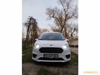 sahibinden ford tourneo courier 1.5 tdci titanium 2022 model balikesir 62.000 km beyaz - 38605312 | arabam.com