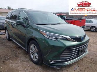 toyota sienna platinum 2022 2.5 hybryda 189km