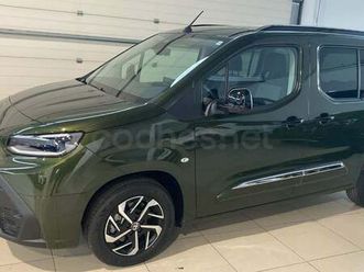 toyota proace city verso family l1 1.5d 8at active