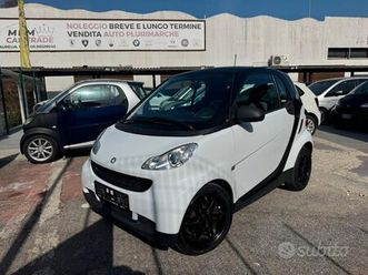 smart fortwo 1000 52 kw mhd coupé pure