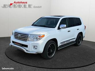 toyota land cruiser vdj 200 4.5d-4d v8 272ch executive - suivi toyota - 4x4 - régulateur - bva - toit ouvrant - attelage - echappement sport - sièges chauffant 