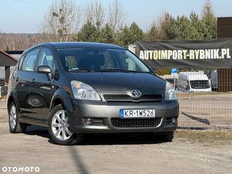 toyota corolla verso 1.8 terra 7os mm