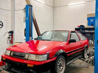 toyota ae86 corolla gt