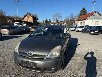 toyota corolla verso 1.8 executive