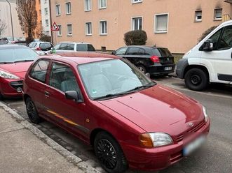toyota starlet 1.3 p9 automatik/wenig km/el. fensterheber