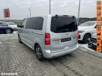 toyota proace verso 2.0 d4-d medium vip