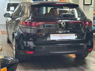 1.5 blue dci limited edc