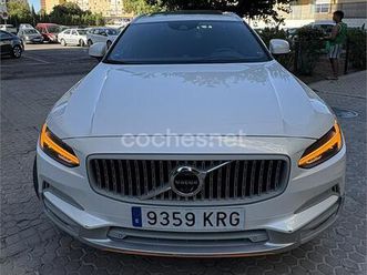 volvo v90 cross country 2.0 d4 awd pro auto