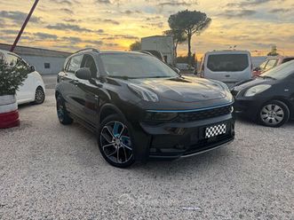 lynk&co 01 phev garantita