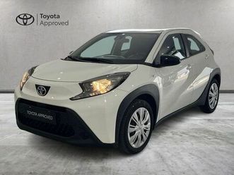 toyota aygo x aygo x 1.0 active 72cv
