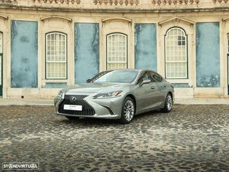 lexus es 300h executive+