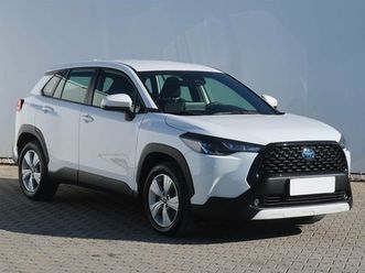 toyota corolla cross comfort 2.0 hybrid awd automat, serv.kniha, tempomat