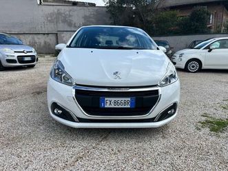 peugeot 208 puretech 82 5 porte allure