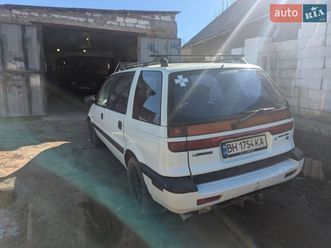 mitsubishi space wagon 1998