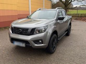 navara np300