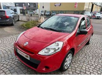 renault clio iii 5 portes phase 2 1.2 i 16v eco2 75 cv- 94255 km 1er main -2013