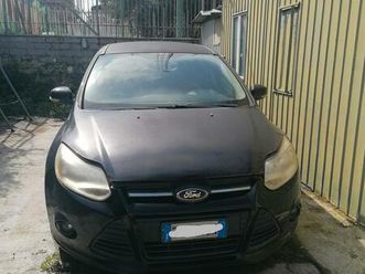 ford focus sw 2011