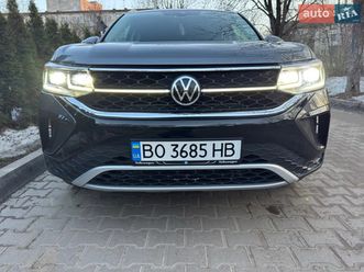 volkswagen taos 2023