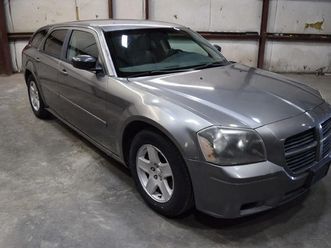 2005 dodge magnum sxt