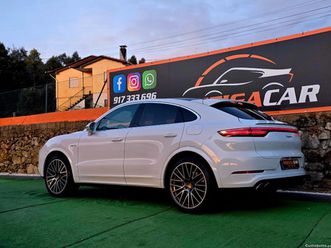 porsche cayenne coupé híbrido plug-in sport design novembro/19
