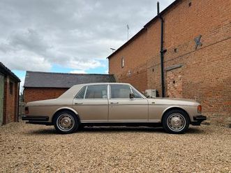 1988 rolls royce silver spirit. just 44,000 miles. concours winner.