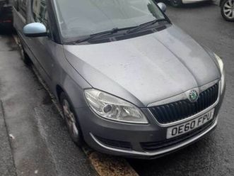 skoda, roomster, mpv, 2011, manual, 1598 (cc), 5 doors