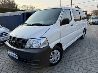 toyota hi-ace hiace 2.5 d-4d panel van style lo...