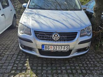 volkswagen cross touran