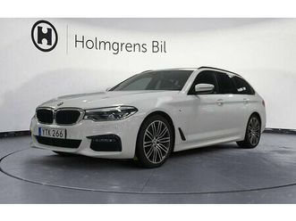 bmw 520 d xdrive touring m-sport fartpilot pano 360 hud |
