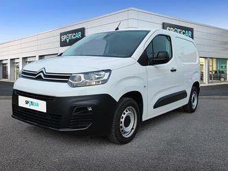 van fourgon taille m 650kg bluehdi 100 s&