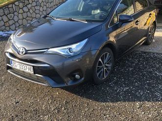 toyota avensis 2,0 d-4d executive,full opremanavi,kamera,kožavlasnik, 2016 god.