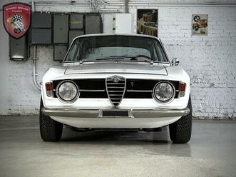 alfa romeo 1300 2000 gt restomod - 1970