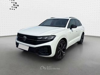 3.0 v6 tdi scr r-line 286cv auto black style pelle