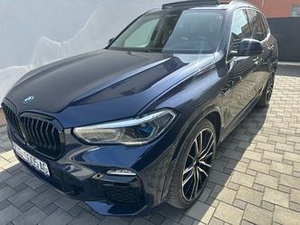 bmw x5 xdrive45e m-paket/panorama/laser/, 2022 god.