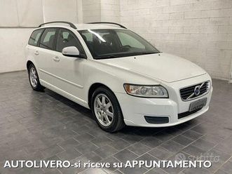 volvo v50 d2 polar-unipro-frizionenuova-perfetta