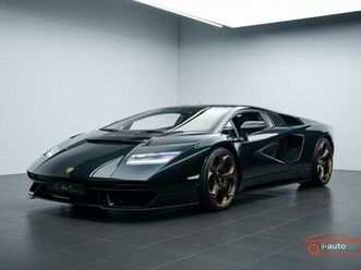 lamborghini countach lpi 800-4 1 of 112