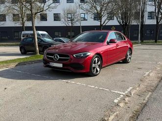 mercedes-benz c300e 4matic junge sterne, 2024 god.