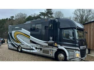 2021 daf cf lehel horse box 5 horse luxury living 18 ton a vendre