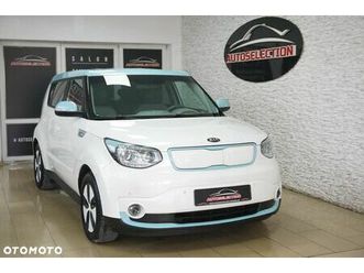 kia soul play