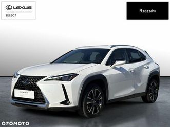 lexus ux 250h gpf business 2wd