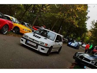 nissan sunny gti-r lhd