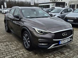 infiniti qx30 2.2d premium awd dct m.o.-i. forgalomba helyezés!navi!led!bőr!