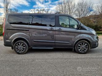 ford tourneo custom titanium