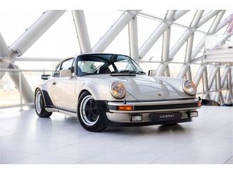porsche 911 - 930 3.0 turbo coupé | schuif/kanteldak | incl. geburtsurkunde