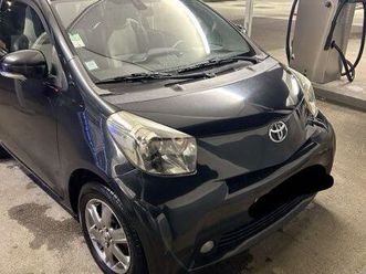 toyota iq