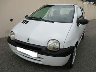 twingo 1.2 60cv 1re main 35025kms societe 2places garantie 1an