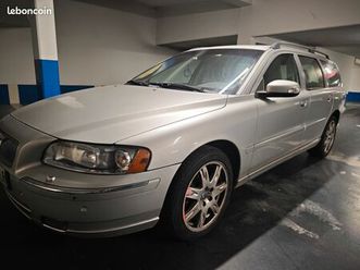 volvo v70 185cv 295000km*destinée au marchand d'automobiles