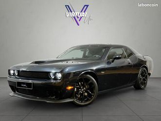 dodge challenger r/t 5.7 hemi v8 377 ch – caméra – navigation – sièges chauffants
